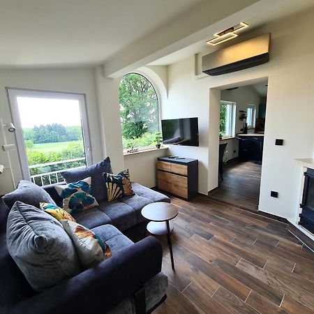 Ferienhaus Rothsee-Oase Ideale Ausgangslage Mit Tollem Ausblick, Sauna Und Privatem Garten Roth  Luaran gambar